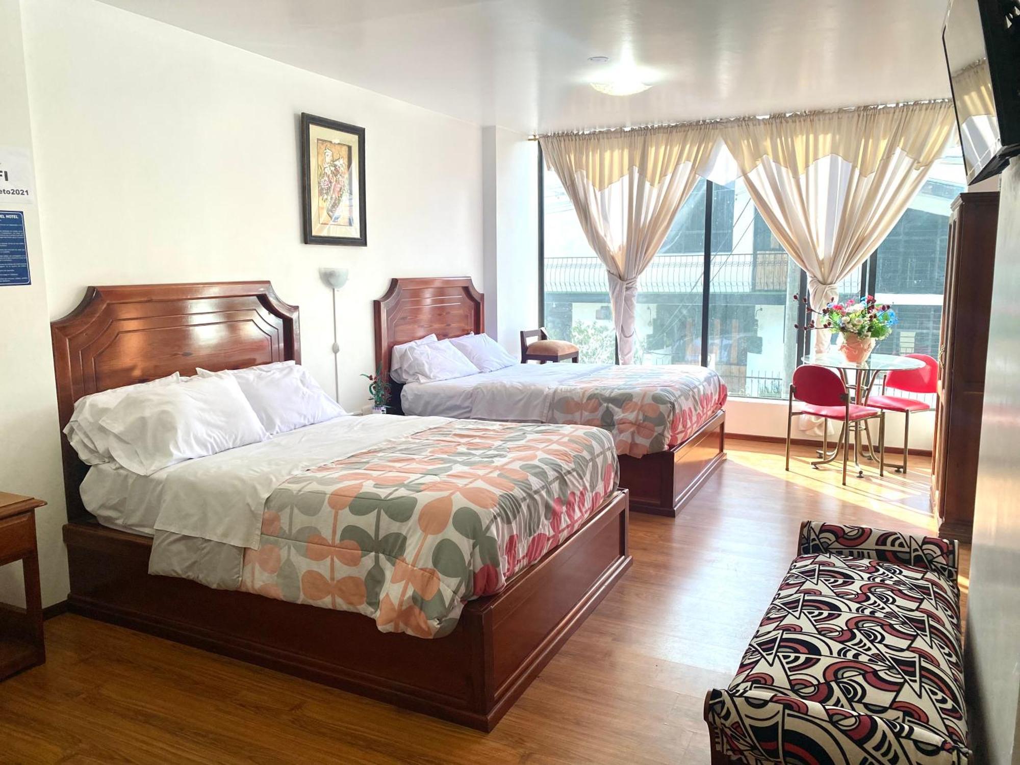 Loreto Hotel Latacunga Eksteriør billede
